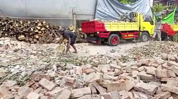 Jasa Buang Puing Terdekat di Bekasi